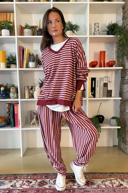 The Sunday Morning Stripe V Slouch Sweatshirt Burgundy Blush